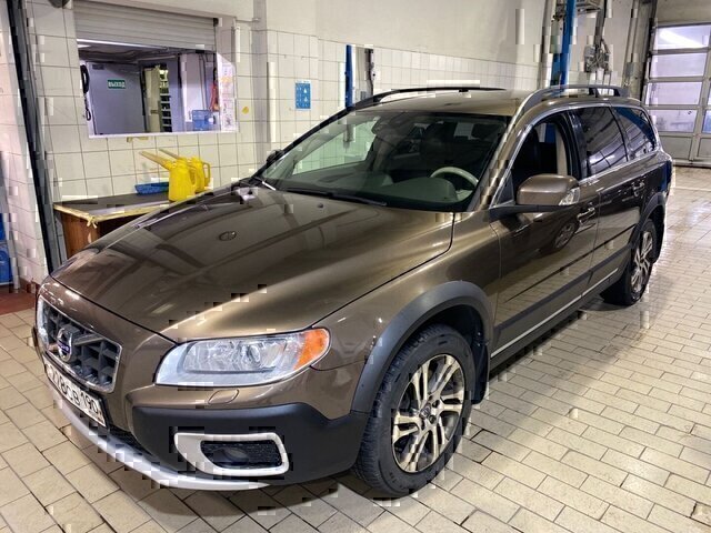 Volvo XC70 2011