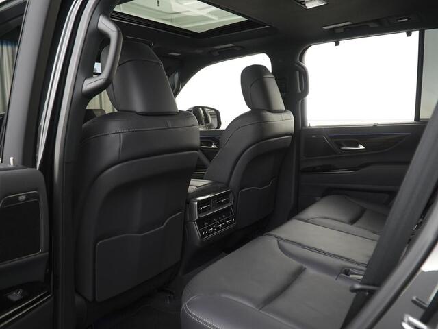 Lexus LX 2023