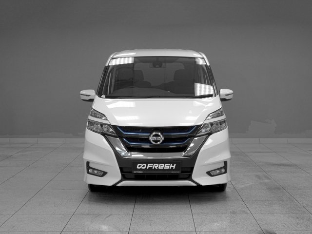 Nissan Serena 2018