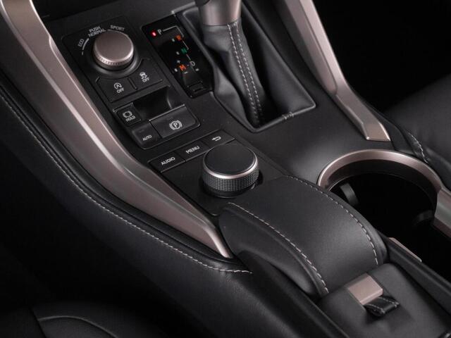 Lexus NX 2017