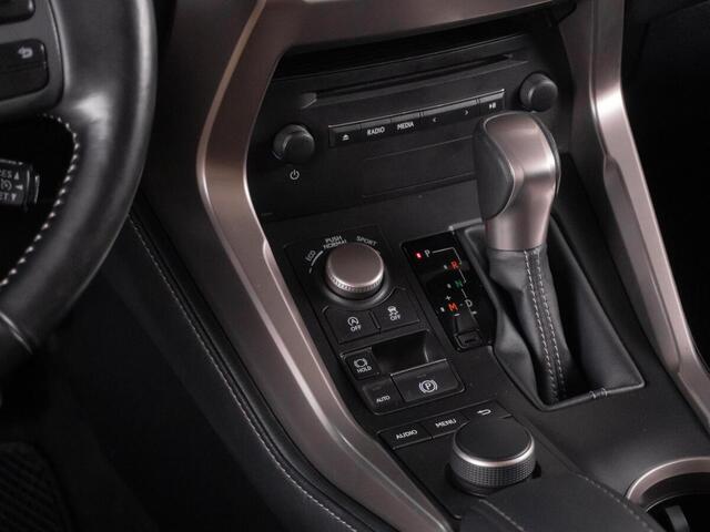 Lexus NX 2017