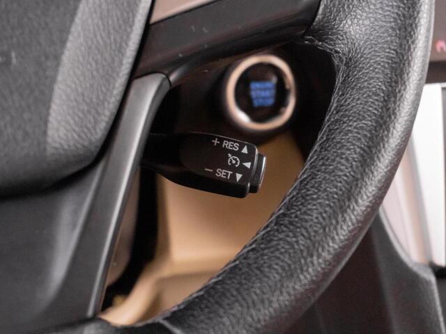 Toyota Camry 2016
