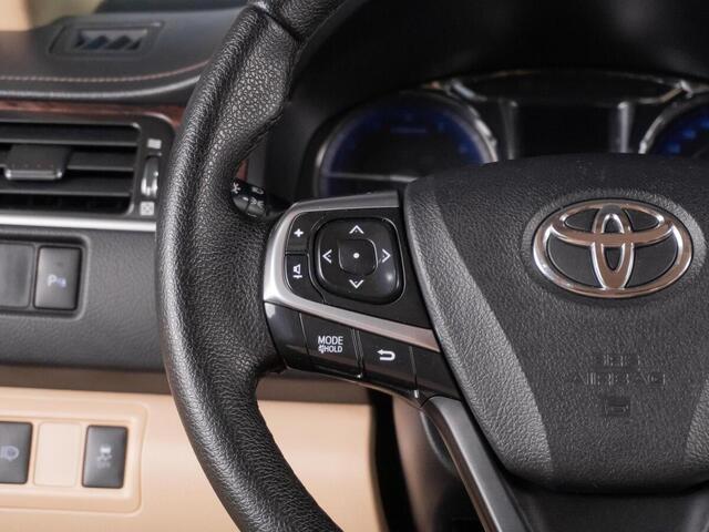 Toyota Camry 2016
