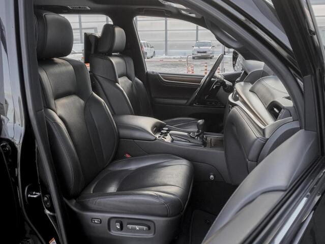 Lexus LX 2018
