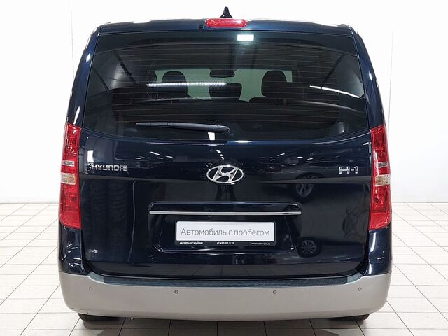 Hyundai H-1 2020