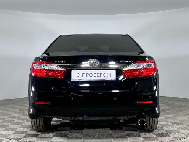 Toyota Camry 2014