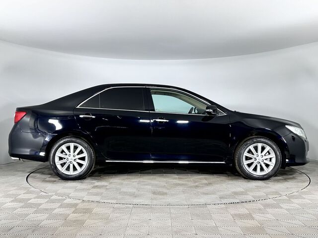 Toyota Camry 2014