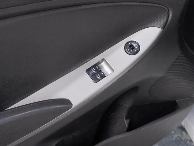 Hyundai Solaris 2014