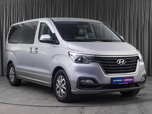 Hyundai Grand Starex 2018