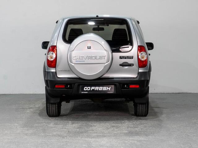 Chevrolet Niva 2015