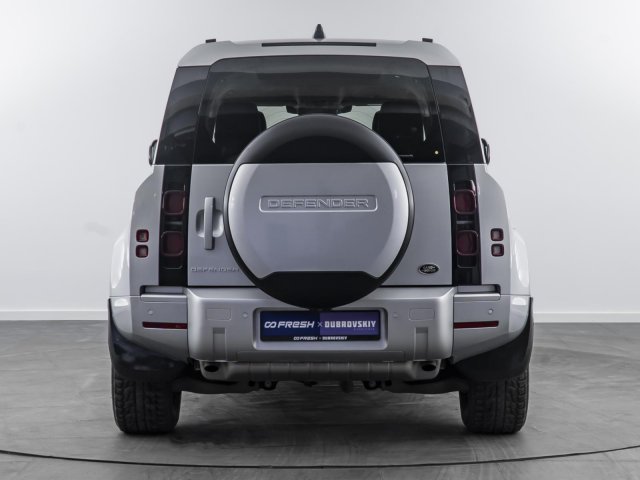 Land Rover Defender 2021