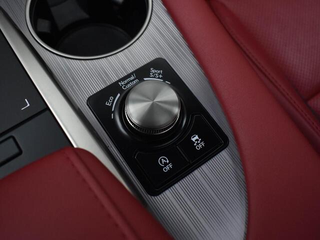 Lexus RX 2019