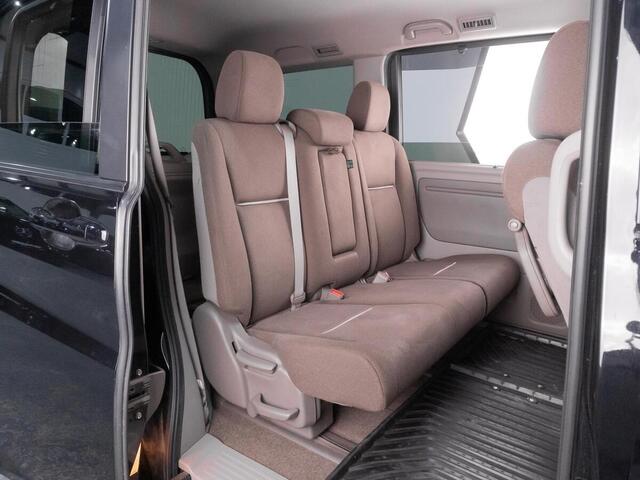 Honda Stepwgn 2016