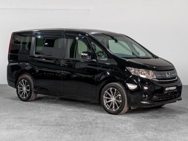Honda Stepwgn 2016
