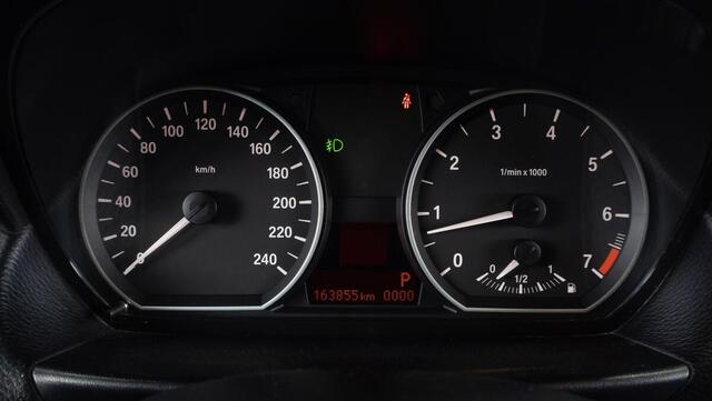 BMW 1 серии 2011