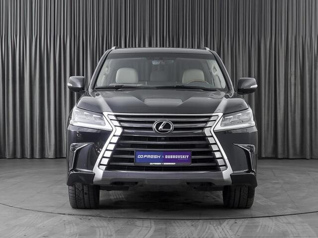 Lexus LX 2016