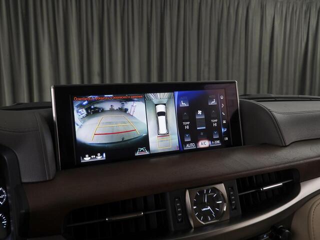 Lexus LX 2016