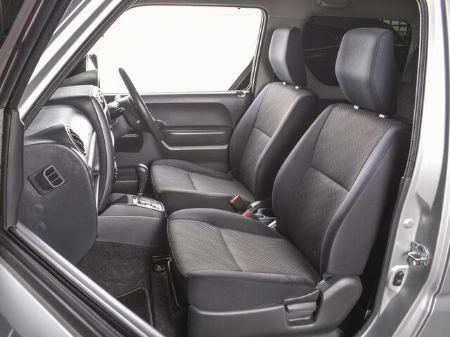 Suzuki Jimny 2012