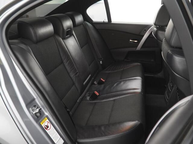 BMW 5 серии 2004