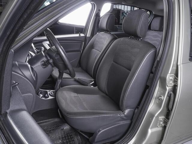 Renault Sandero 2011