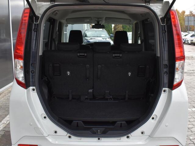 Toyota Roomy 2018