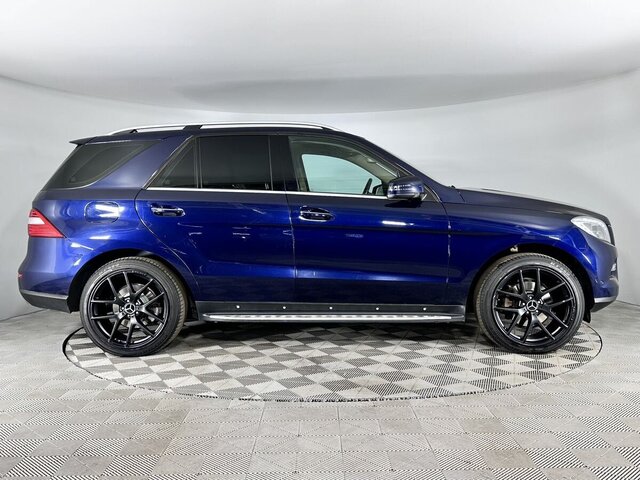 Mercedes-Benz M-Класс 2013