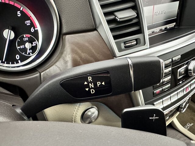 Mercedes-Benz M-Класс 2013