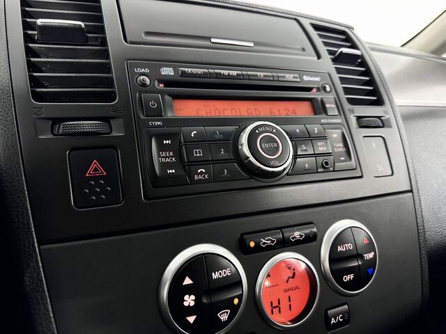 Nissan Tiida 2011