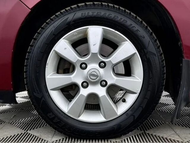 Nissan Tiida 2011