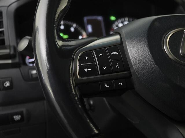 Lexus LX 2016