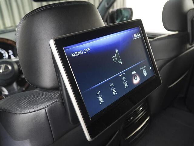 Lexus LX 2016