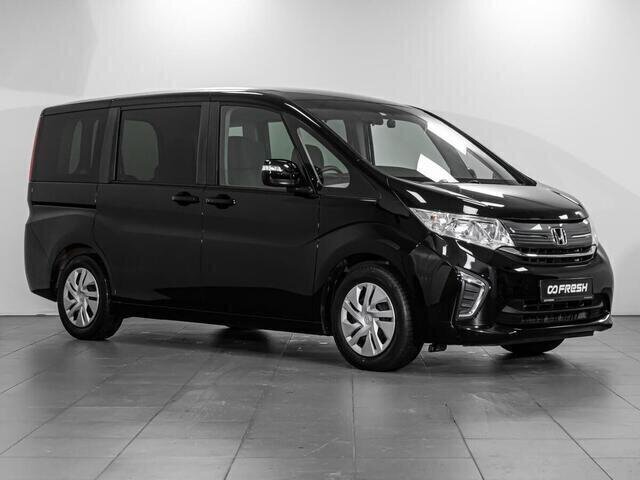 Honda Stepwgn 2015