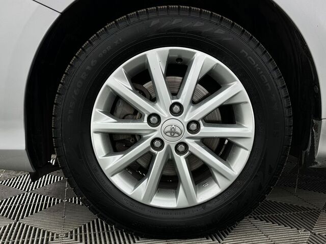 Toyota Camry 2014