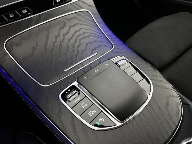 Mercedes-Benz E-Класс 2020