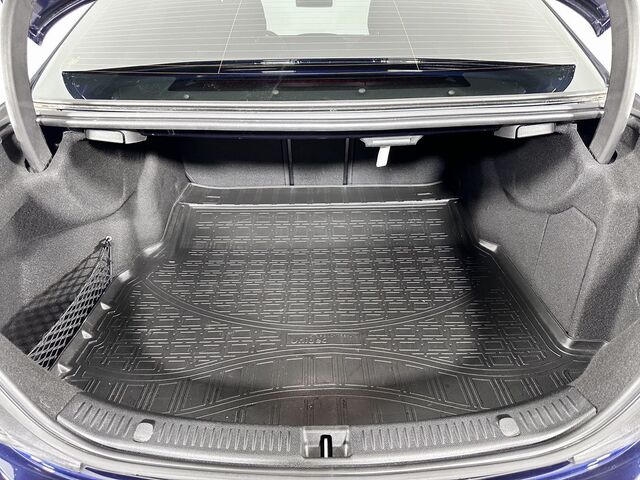 Mercedes-Benz E-Класс 2020