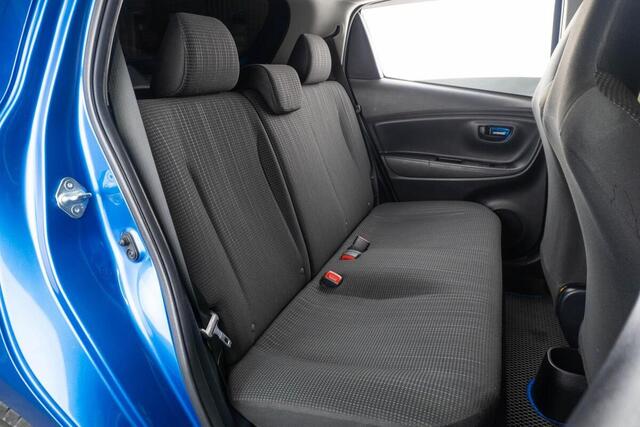 Toyota Vitz 2017