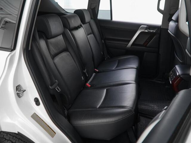 Toyota Land Cruiser Prado 2016