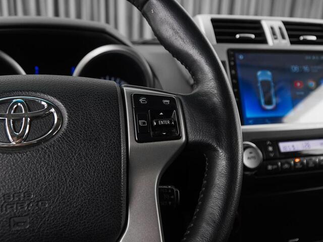 Toyota Land Cruiser Prado 2016