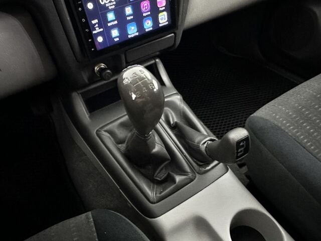 Mitsubishi Pajero Sport 2006