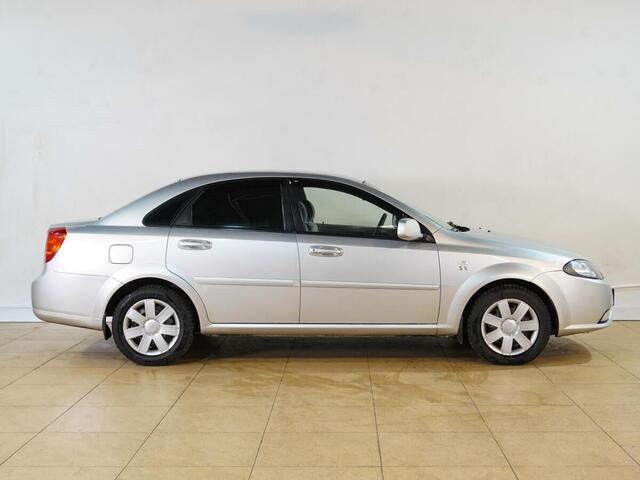 Daewoo Gentra 2014