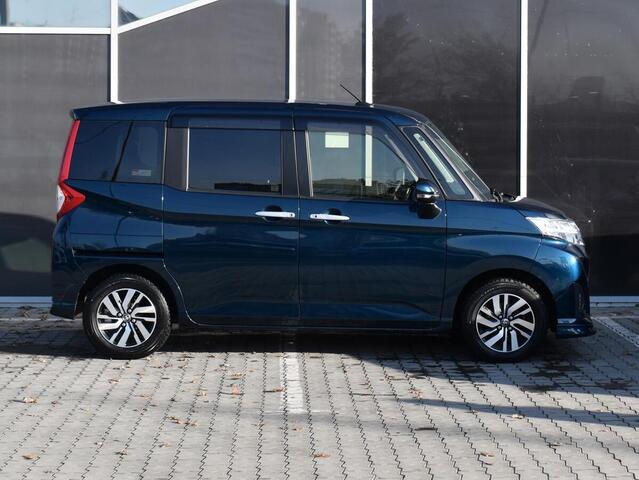 Toyota Roomy 2018