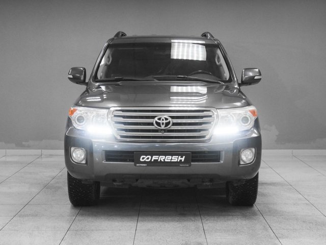 Toyota Land Cruiser 2012