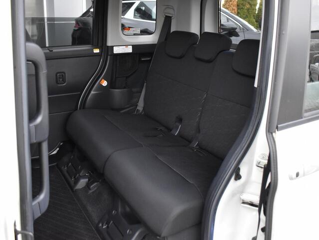 Toyota Roomy 2017