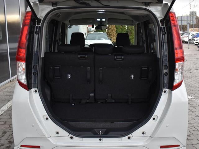 Toyota Roomy 2017