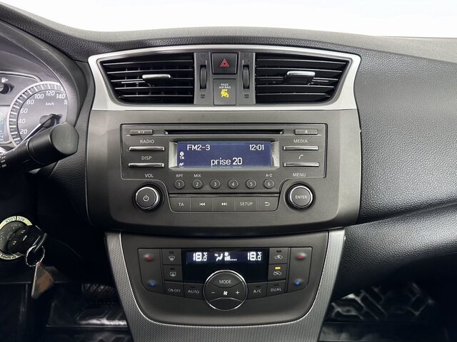 Nissan Sentra 2014