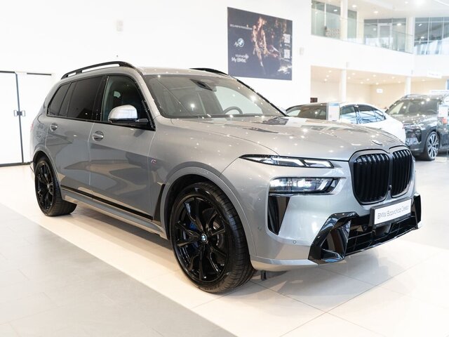 BMW X7 2024