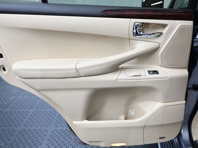 Lexus LX 2008
