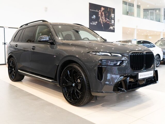 BMW X7 2024