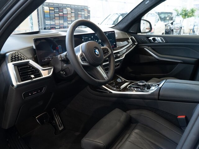 BMW X7 2024