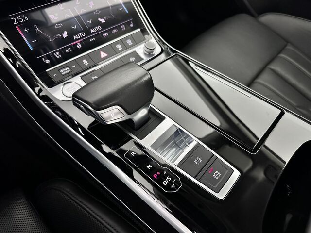 Audi A8 2019
